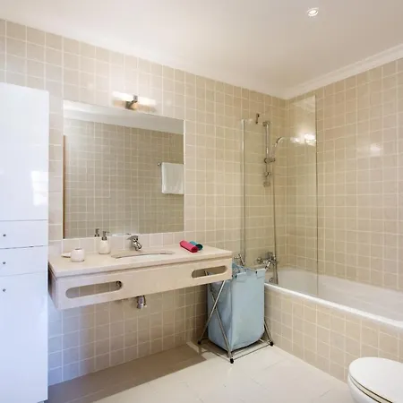 Spacious T2 In Apartament *